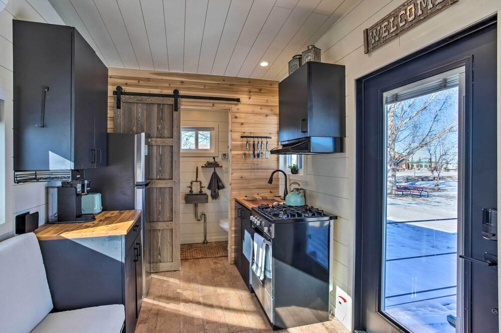 Cozy Montrose Studio Close to Mtn Adventures!