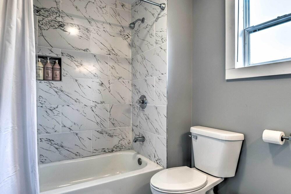 Tranquil Retreat w/ Fire Pit & Private Yard!