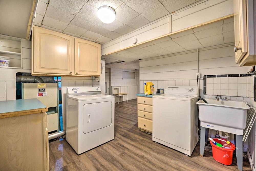 Dearborn Home w/ Games & Furnished Patio