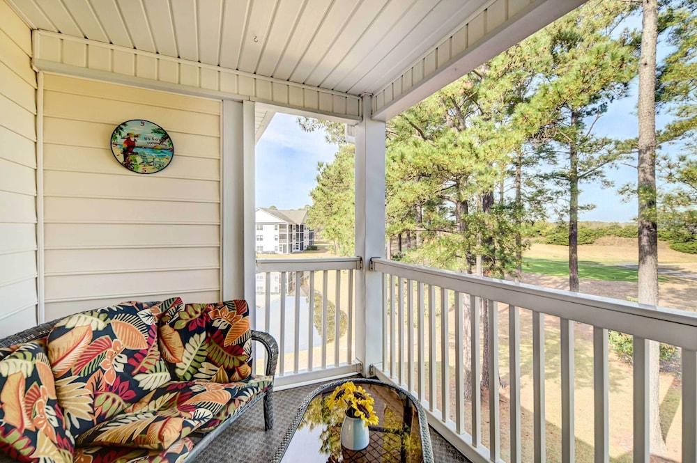 Myrtle Beach Beach Golf Villa w/ Community Pool!