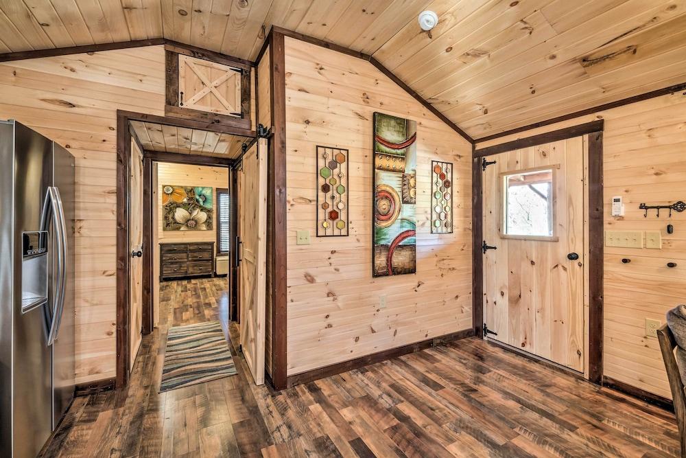 Somerset Cabin, Close to Lake Access!