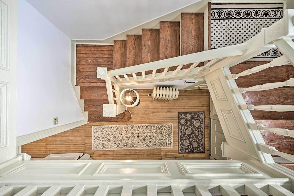 Spacious Getaway: 7 Mi to Whitetail Slopes!