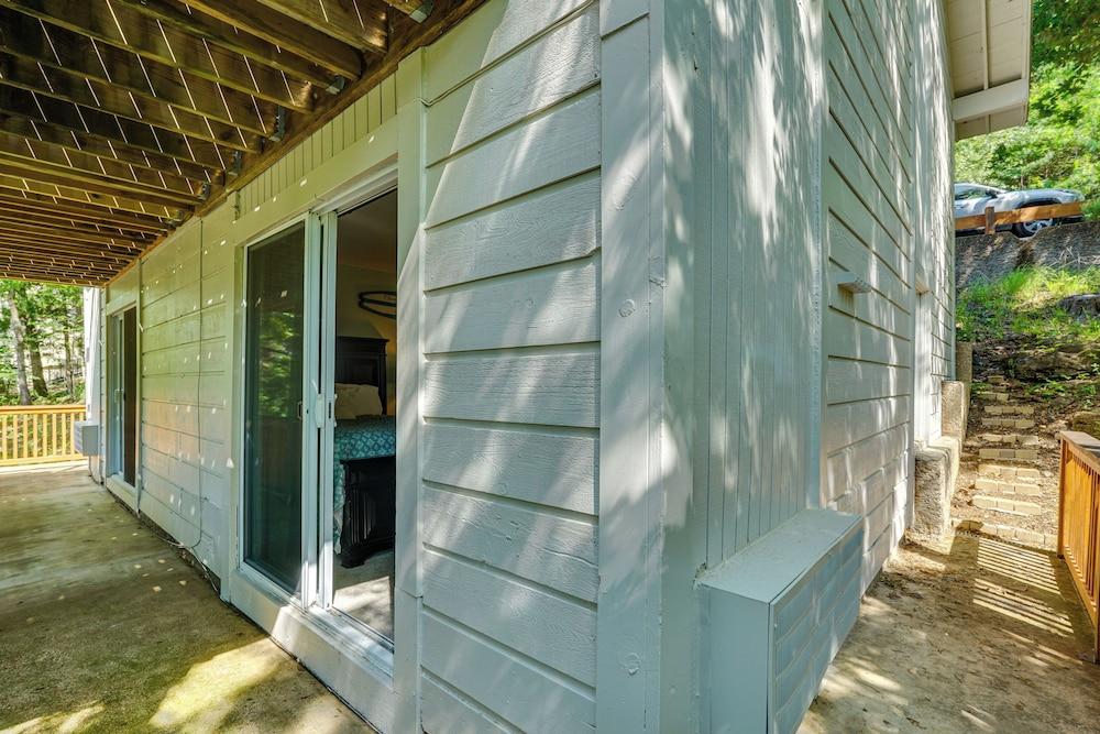 Margaritaville Osage Beach Home w/ Lake Views!