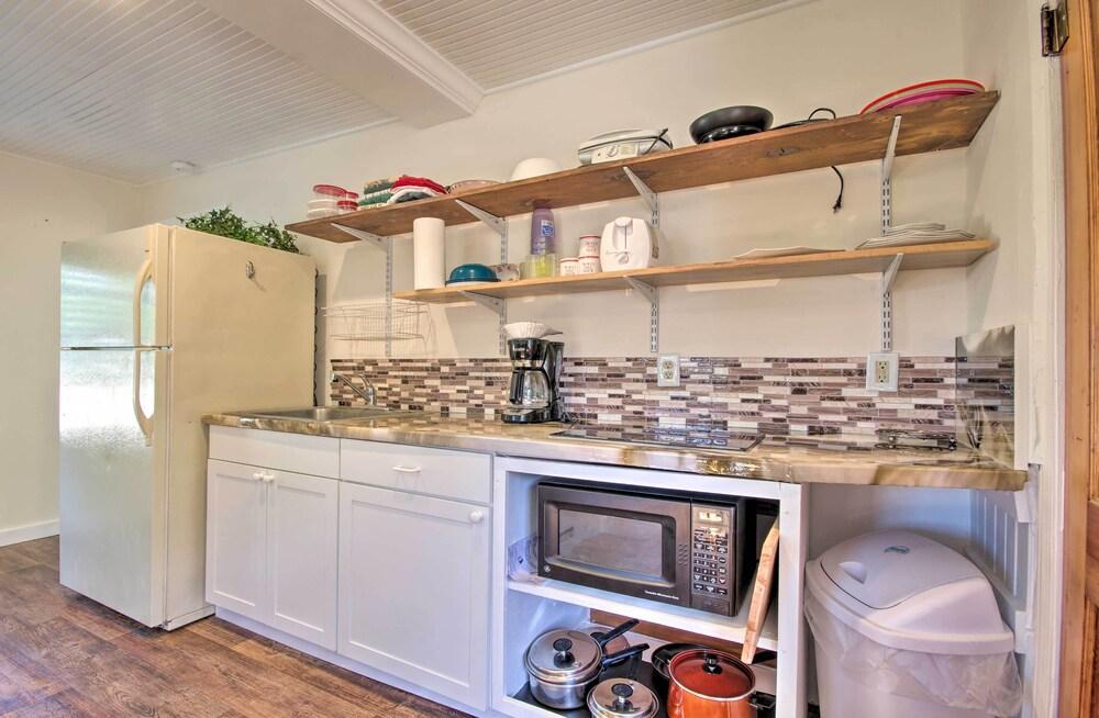 Cozy Henderson Hideaway: Fish, Hike, & Boat!