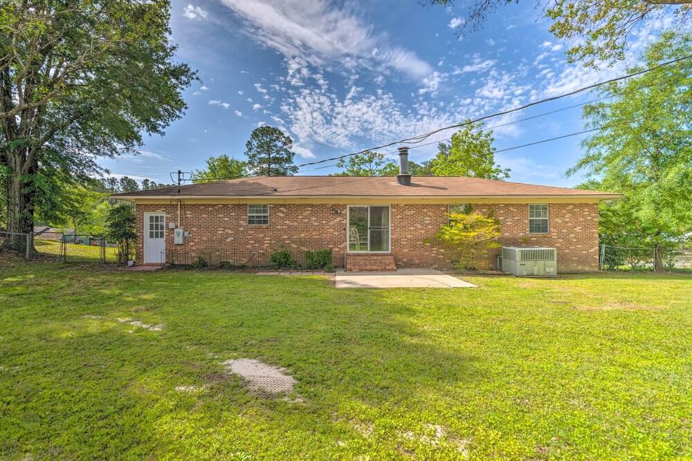 Enterprise Abode Near Dining & Attractions!