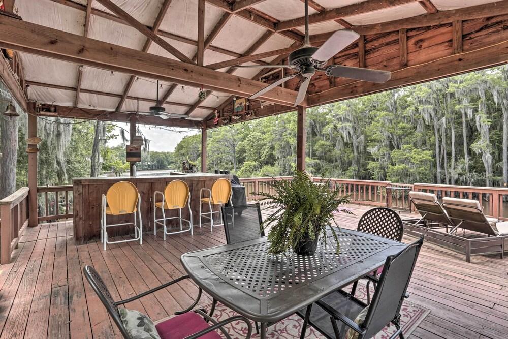 Waterfront Karnack Home w/ Boathouse & Deck!