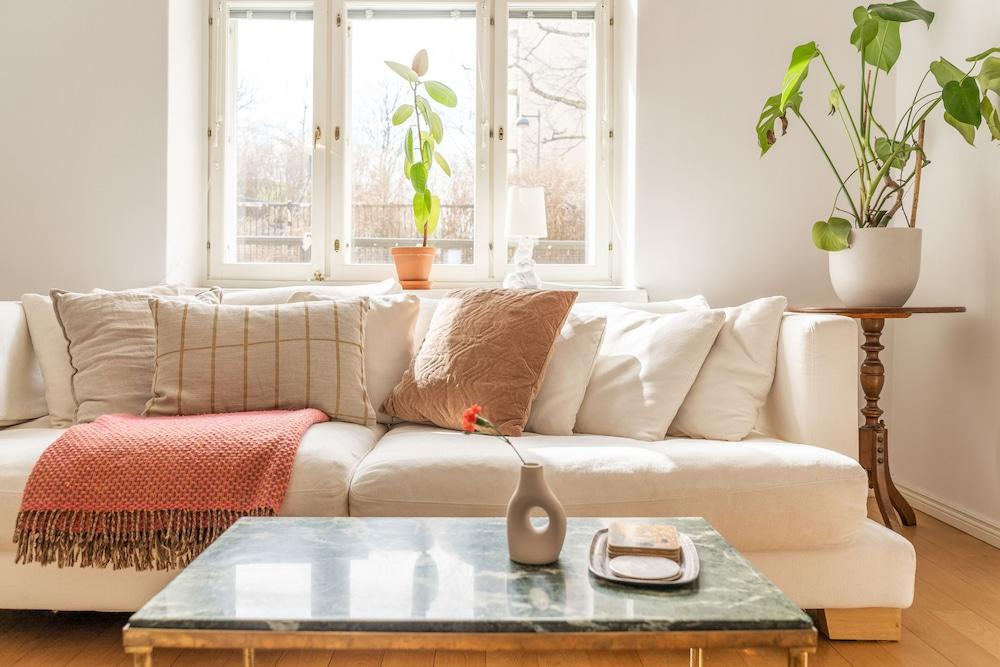 Tyylikäs kaksio Albertinkadulla