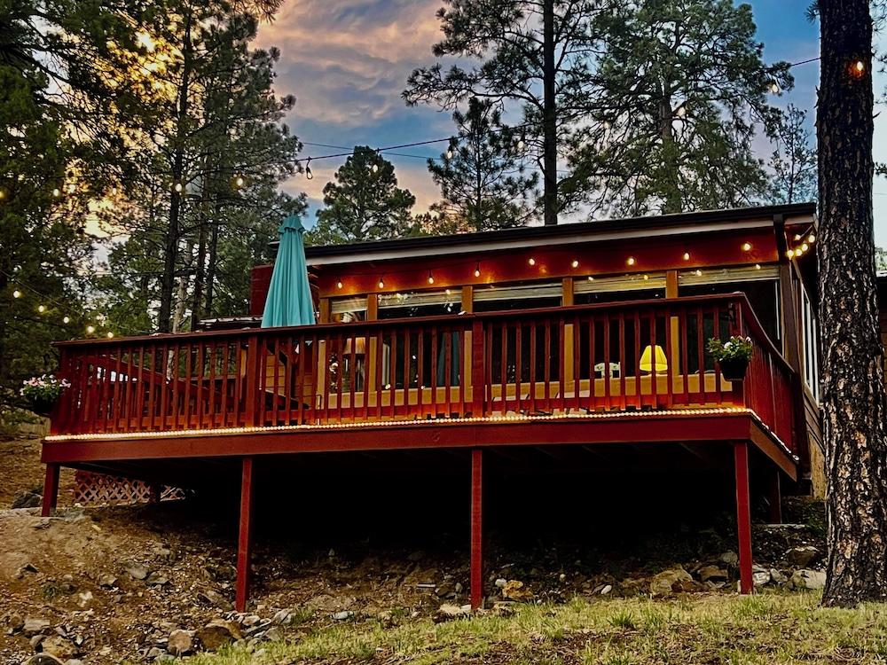 The Elk Meadow Cozy Cabin by Ruidoso Vacation Rentals