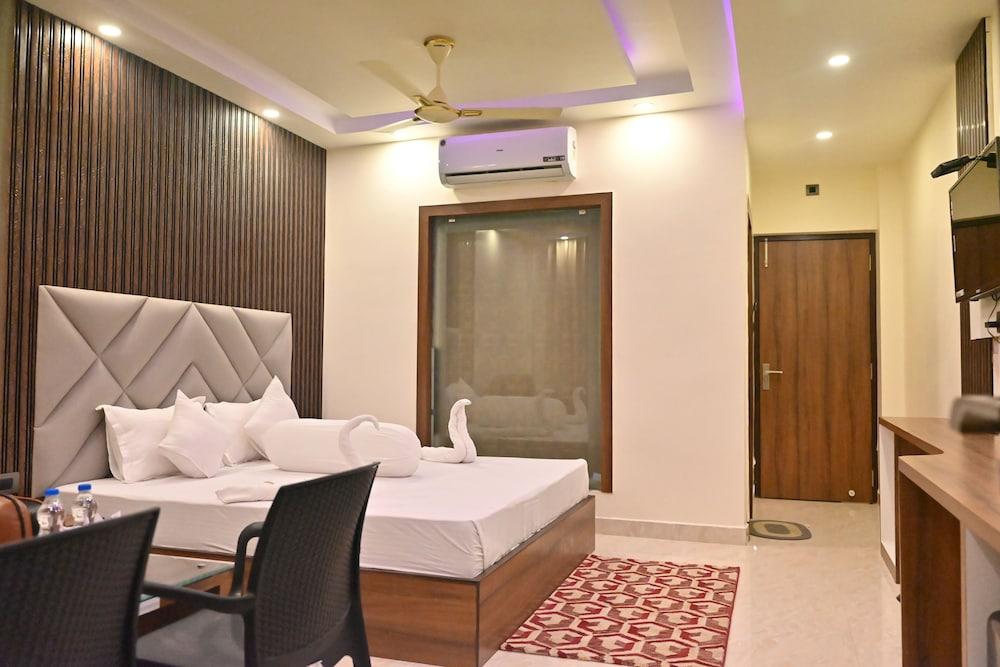 Moon Star Beach Resort