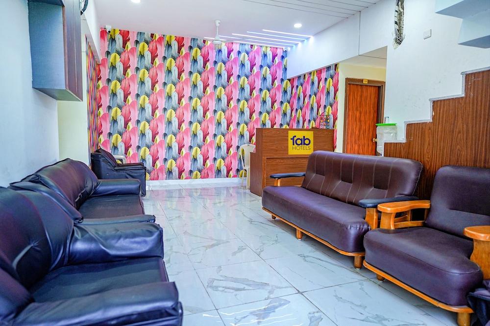 FabHotel Aishwarya Inn