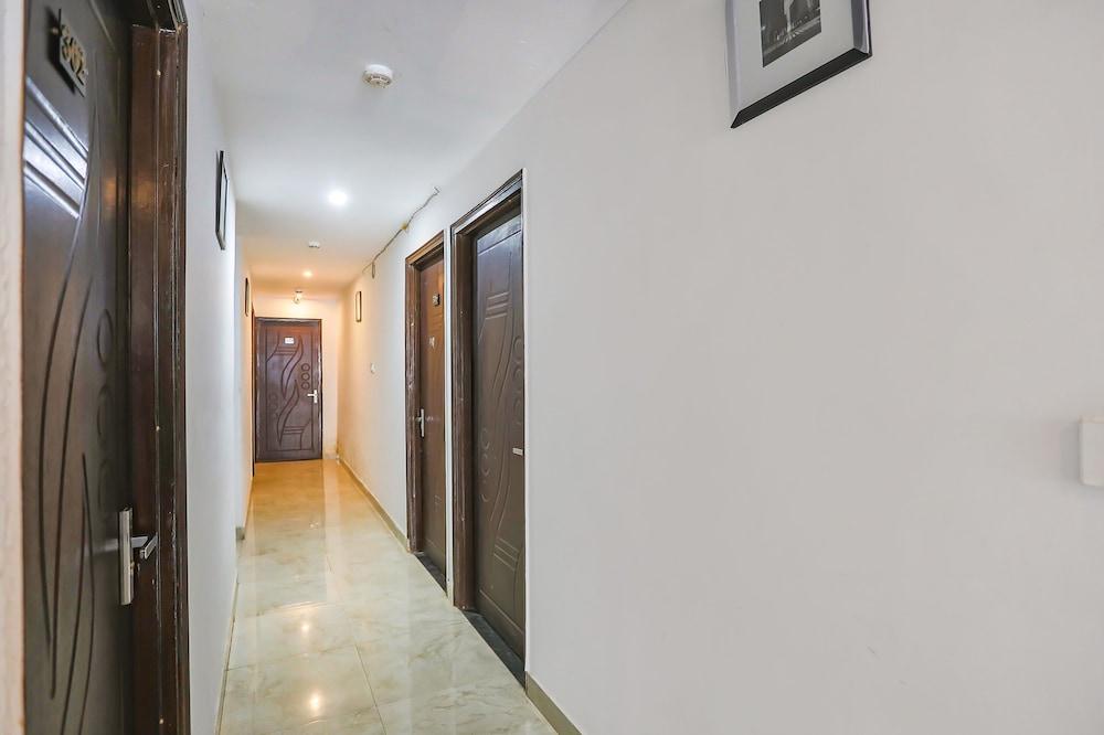 Fabhotel Usha Continental