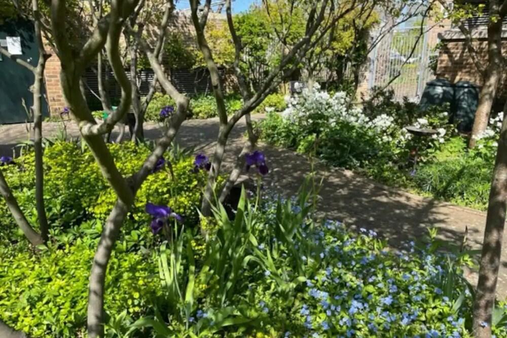 Unique Waterfront 2BD Flat - Rotherhithe