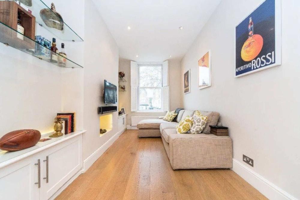 Beautiful & Modern 1BD Flat - Battersea