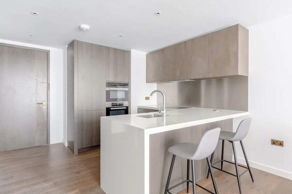 Luxurious 1BD Flat by the River Thames - Vauxhall