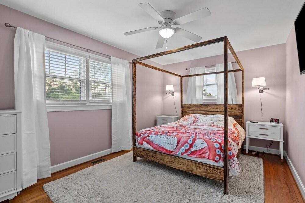 Veruca Salt 3 Bedroom Home