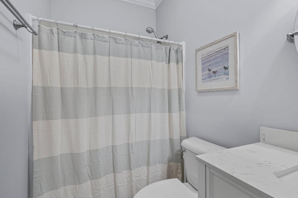 Feeling Tipsea 1 1 Bedroom Duplex