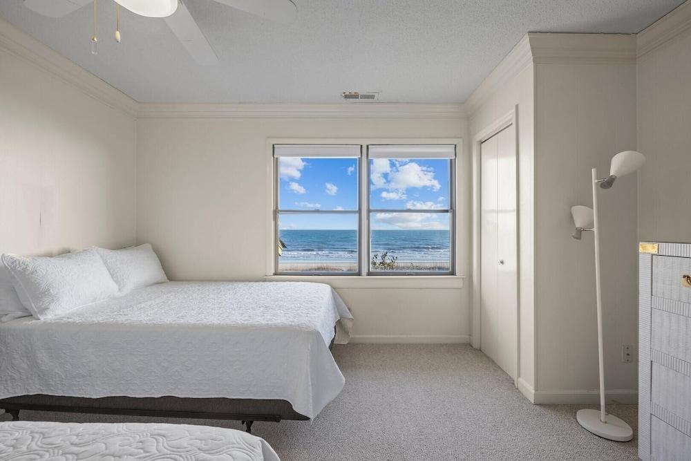 The Green Flash 4 Bedroom Home