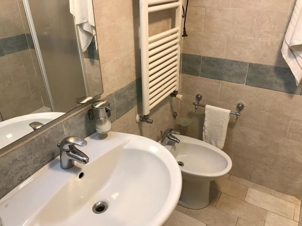 Case Cosi Napoli - APP 7