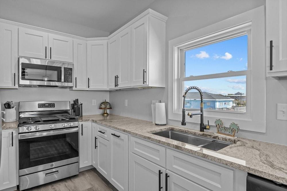 Shell Point 2 Bedroom Condo