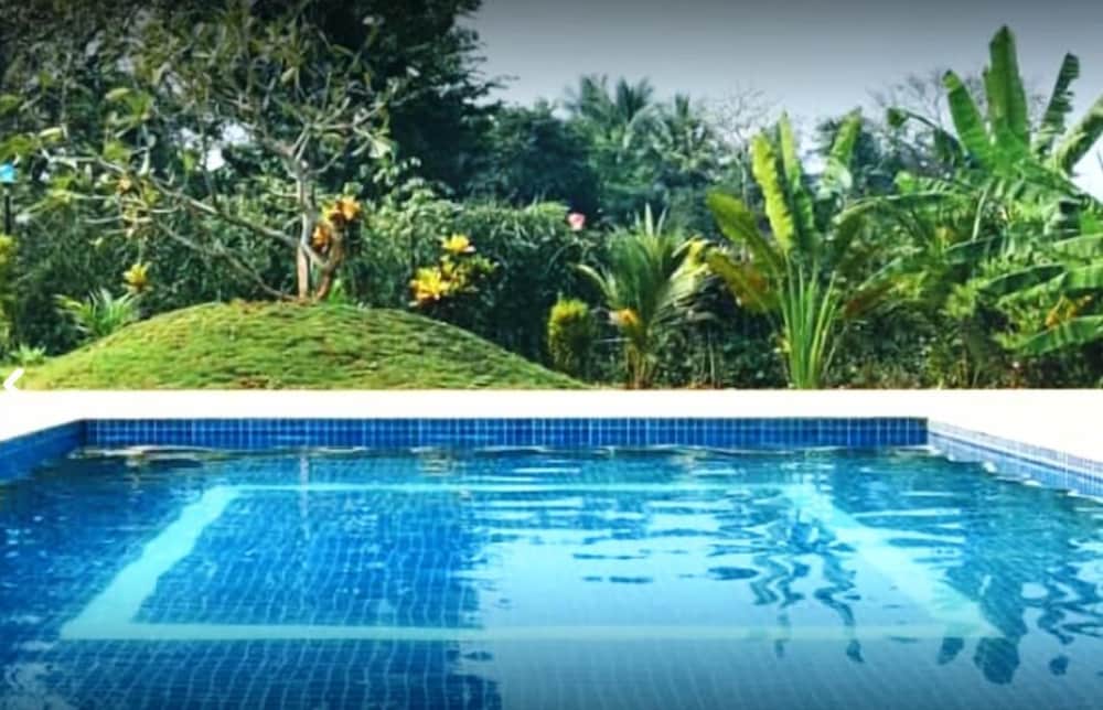 Privy Stays - Bherse Villa