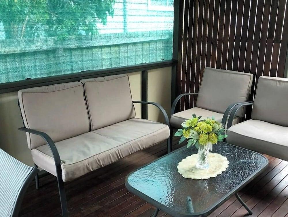 Riverside Holidays by ReadySet