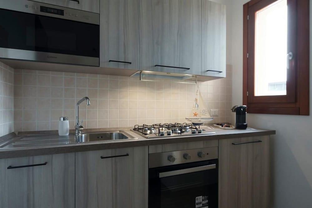 Welcomely- Xenia Boutique House - Apt 9