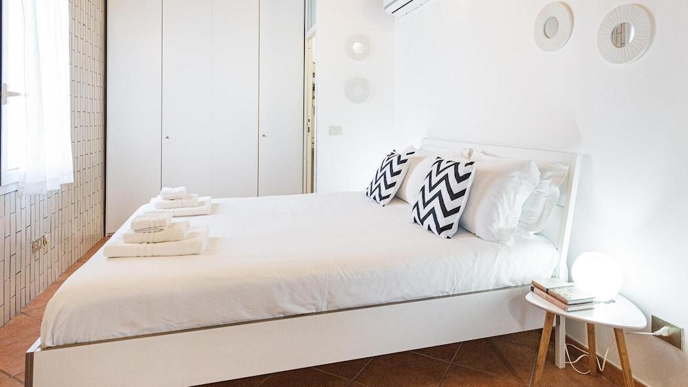 Welcomely - Seafront Bastioni