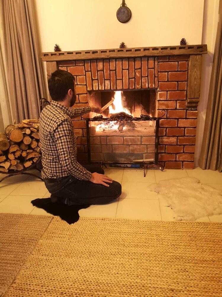 Yedigöller Dağ Evi