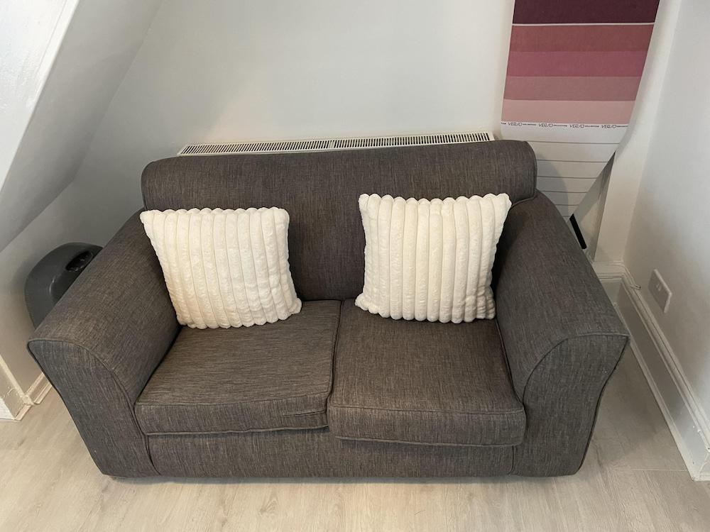 Charming 2-bed House in Wavertree Liverpool