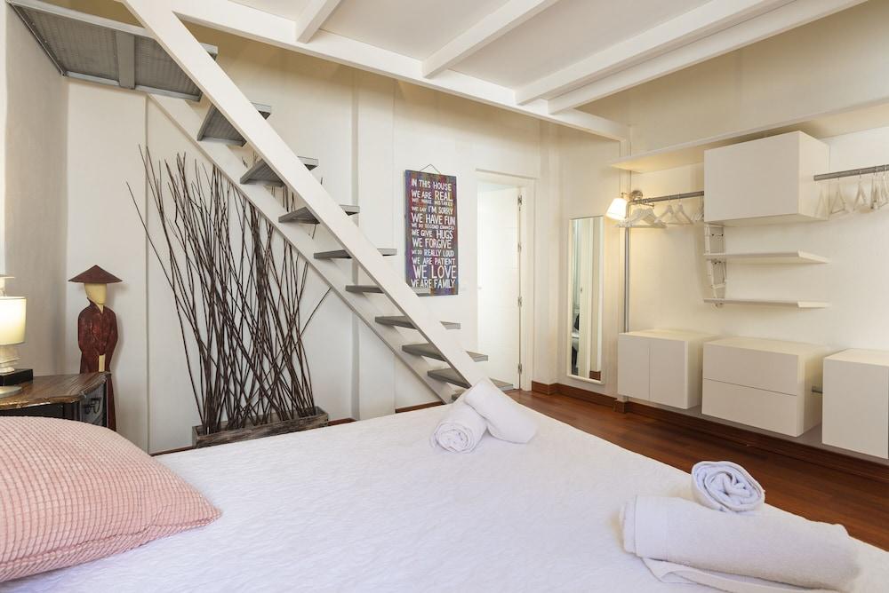 FANTASTIC PENTHOUSE & FLAT MALAGA