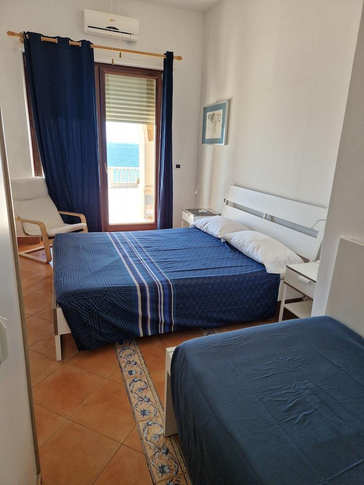 Il Paradiso sul mare di Lucrezia