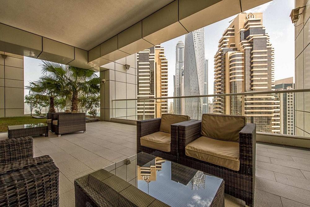 Beautiful 1BR with sunset view