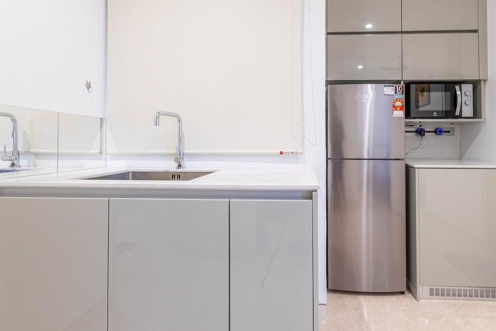 Lucentia Residence BBCC By Bedstay