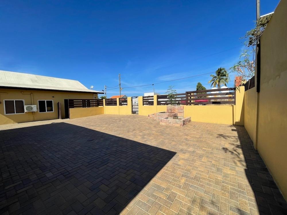 Seroe Patrishi 11 Apt 7