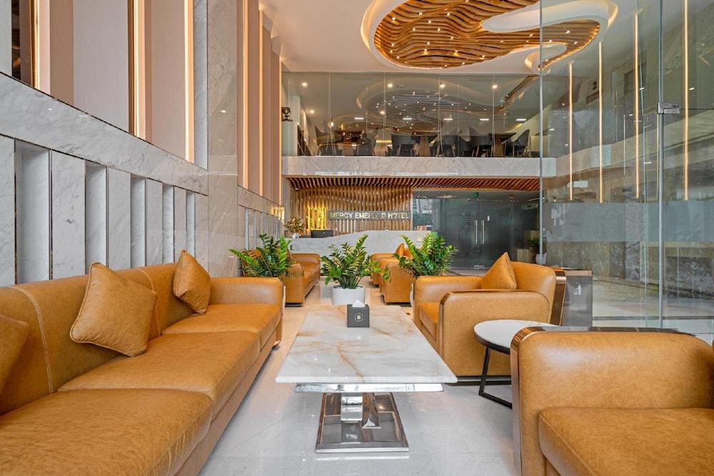 MERCY EMERALD HOTEL