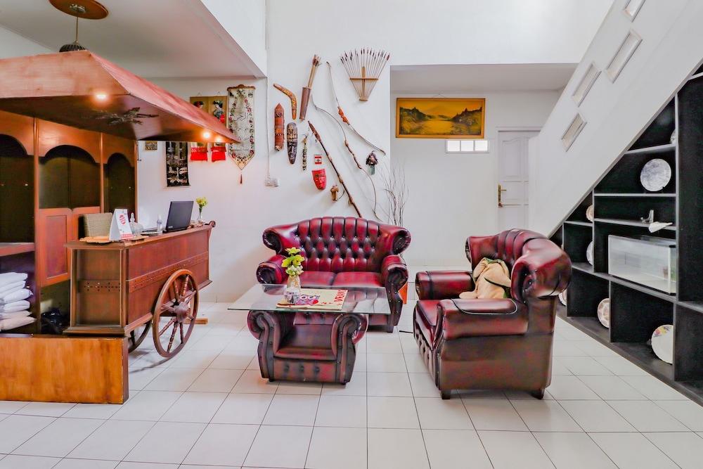 OYO 90223 Bumi Langit