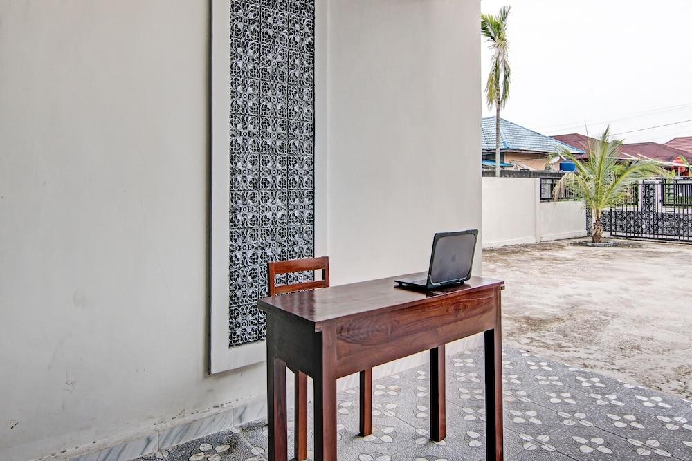 Hotel O Sandira Syariah