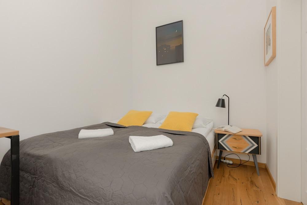 Apartment Warsaw's Praga by Renters