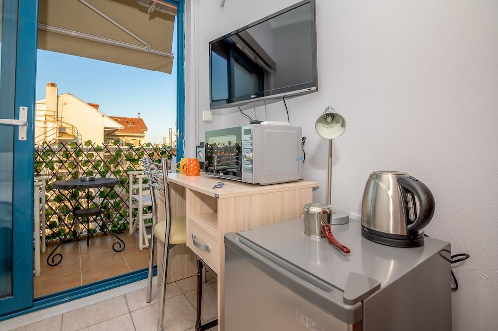 Le Petit 1 Bed Apartment in Orestiada