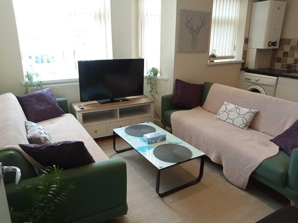 Charming 2-bed Apartment in Birmingham