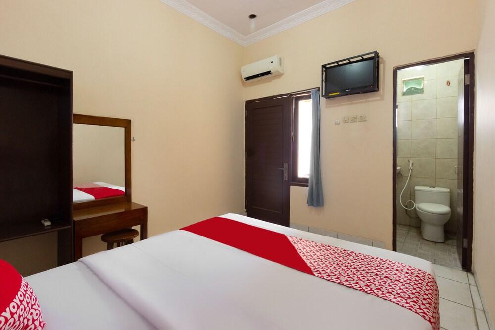 OYO 3276 Charisma Homestay