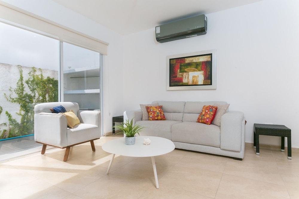 House in Private Altus Il - Private Pool