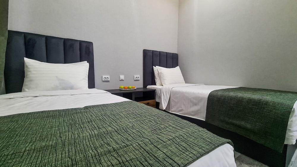 Dosman Hotel Bishkek