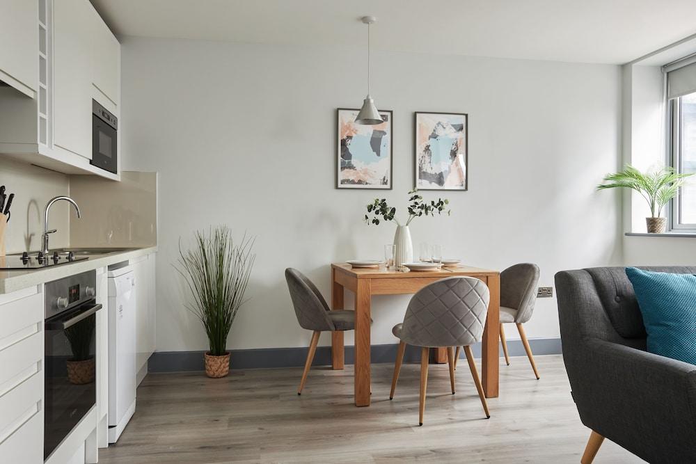 Wembley Stadium by Viridian Apartments