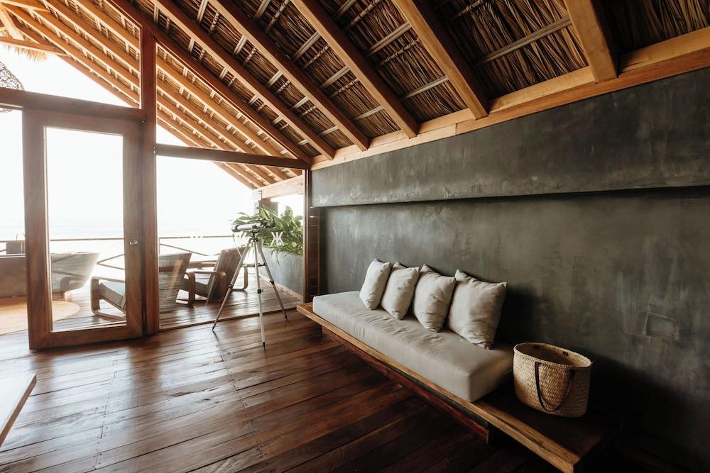 Naked Hotel Zipolite