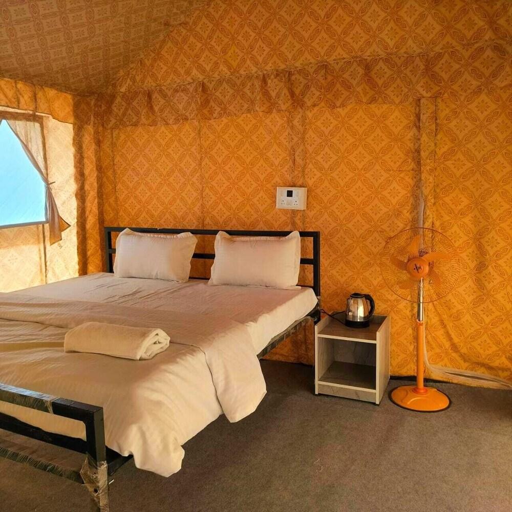 Hill Springs Resort And Cafe