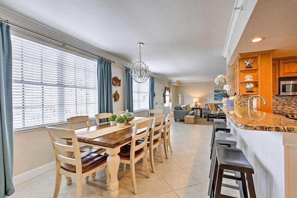 Bayfront Clearwater Beach Condo w/ Pool Access!