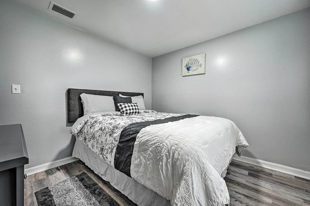 Spacious Brandon Home w/ Private Outdoor Pool