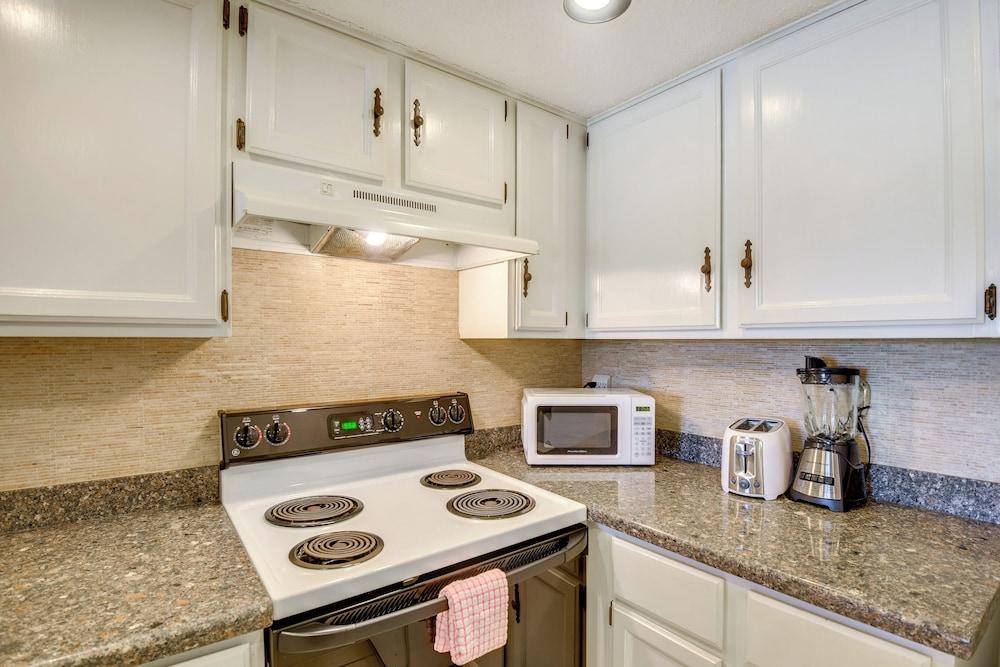 St Augustine Condo w/ Pool & Direct Beach Access!