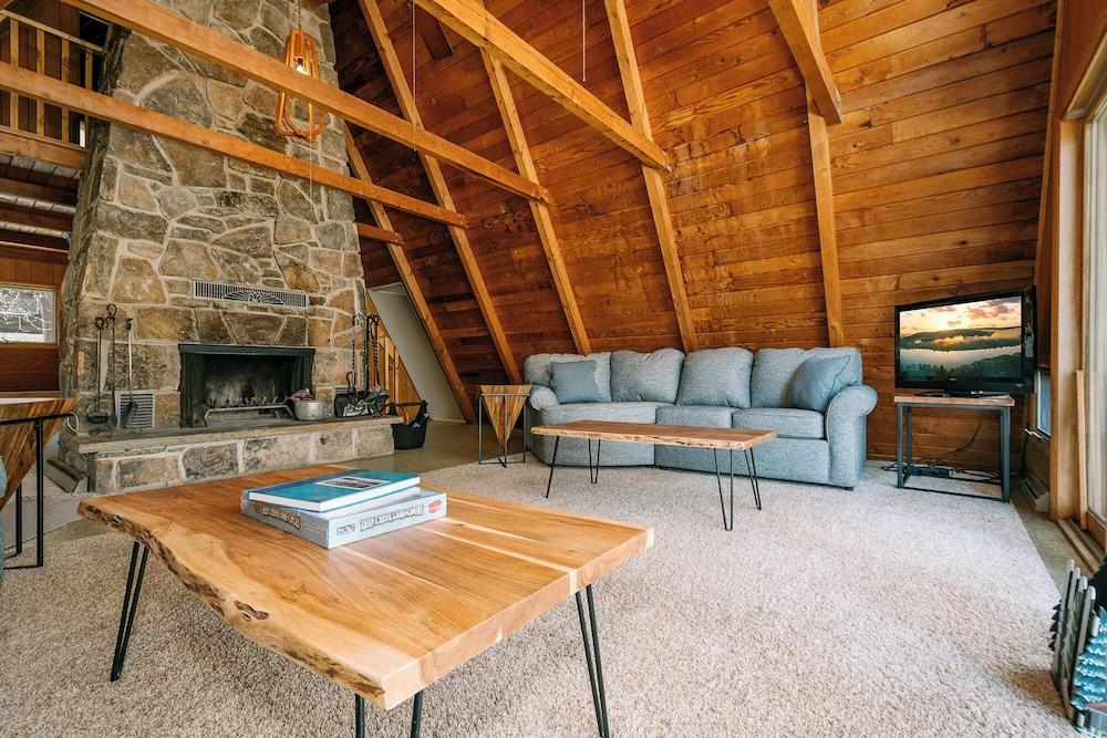 A Frame of Mind by Taylor Made Deep Creek